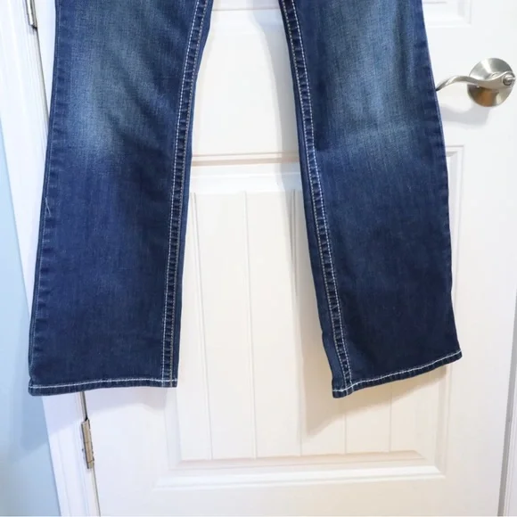 Ariat R.E.A.L. Mid Rise Stretch Whipstitch Boot Cut Jean Ocean (Medium Wash) 31 - Picture 3 of 12